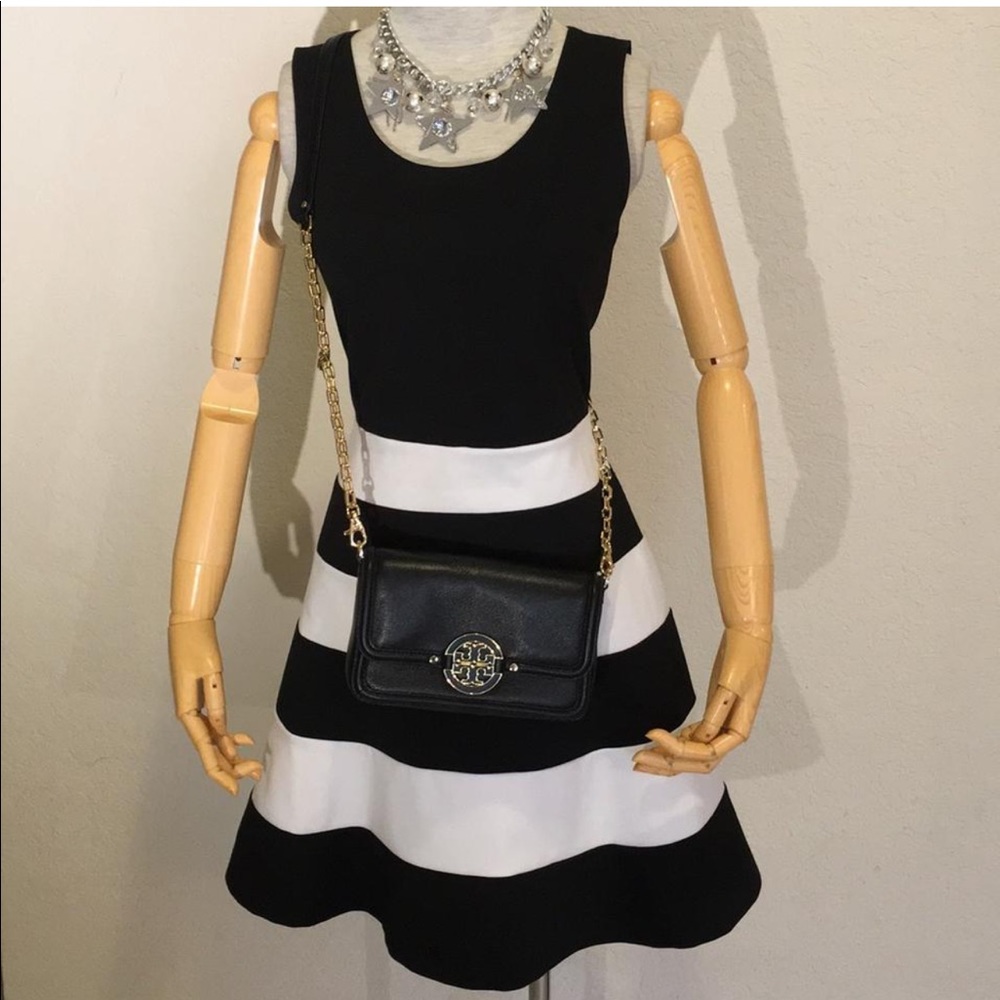 Express Pretty Dress.